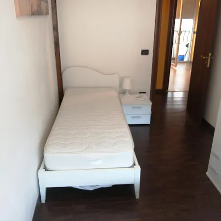 Apartment Casa Vacanza Michelangelo *